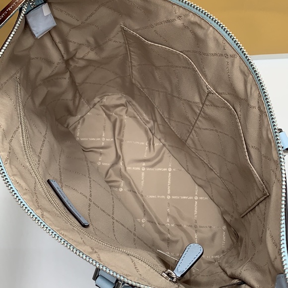 MICHAEL KORS CHARLOTTE LARGE TOP ZIP TOTE VISTA BLUE COLOR MK - Picture 10 of 16
